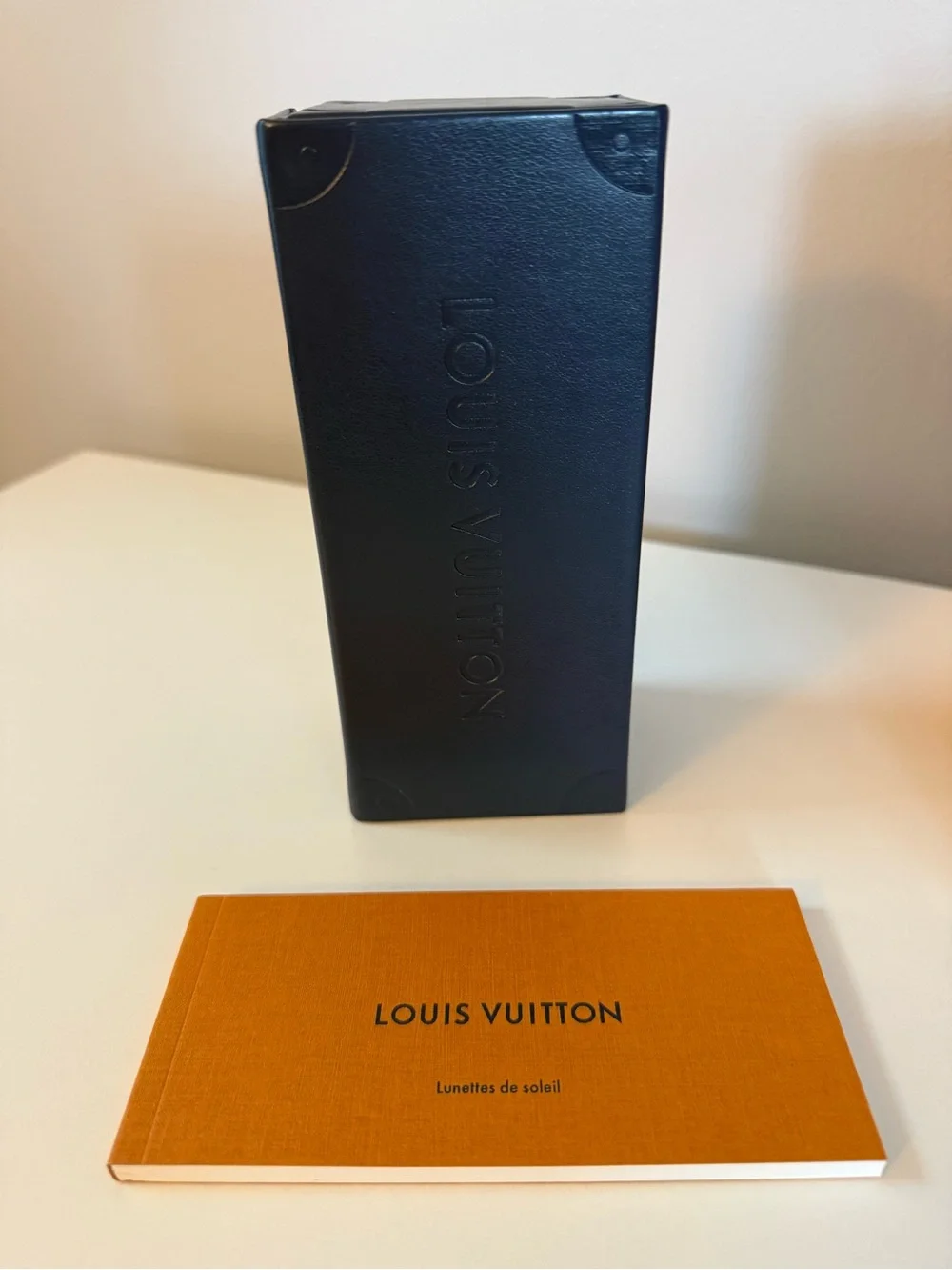 Louis Vuitton Petite Soupçon Cat Eye Sunglasses, Model# Z1857W